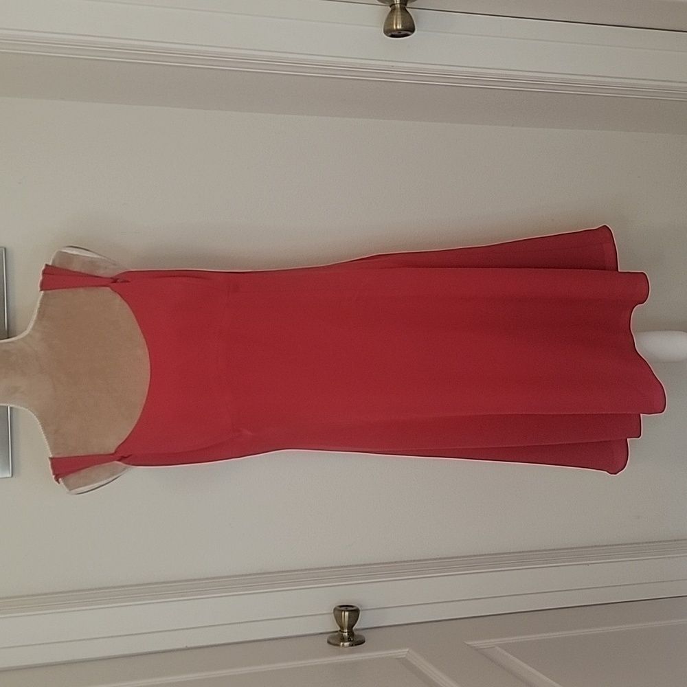 Ann Taylor Loft 100% Silk Red Sleeveless Shift Dress, Size 10, Perfect Condition